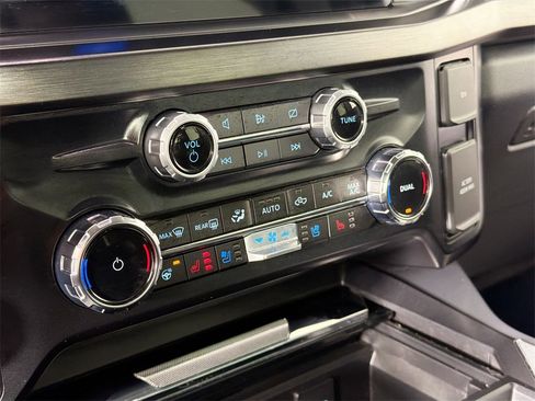 Used 2024 Ford F350 Lariat image 15