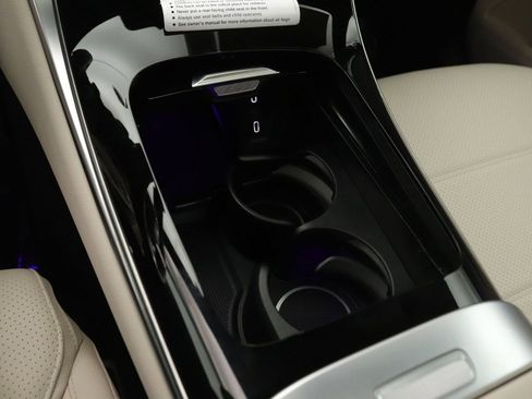 New 2026 Mercedes-Benz GLC 300 image 7