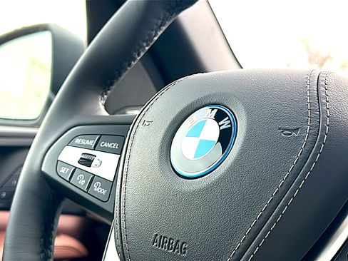 New 2026 BMW X5 xDrive50e AWD/4WD image 21