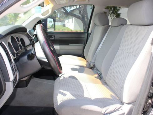 Used 2007 Toyota Tundra SR5 AWD/4WD image 9