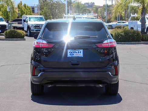 Certified 2023 Ford Edge SE w/ Black Appearance Package AWD/4WD image 5