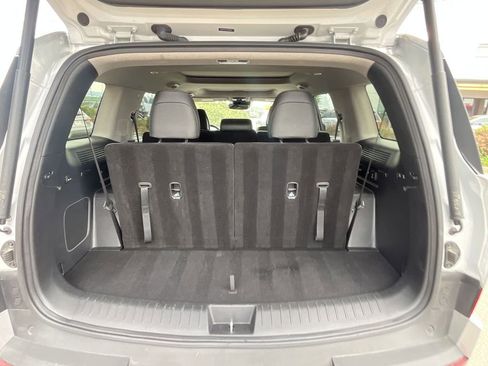 Used 2025 Hyundai Santa Fe Limited FWD image 29