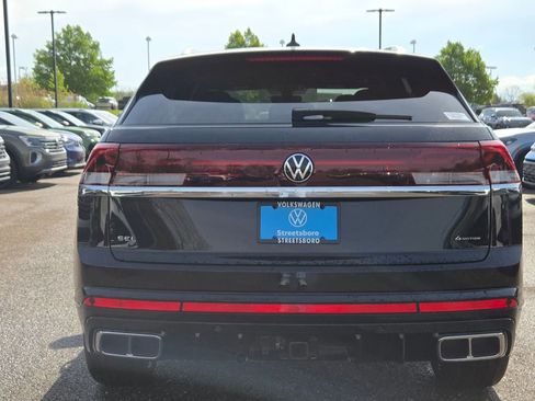 New 2026 Volkswagen Atlas Cross Sport SEL Premium R-Line AWD/4WD image 4