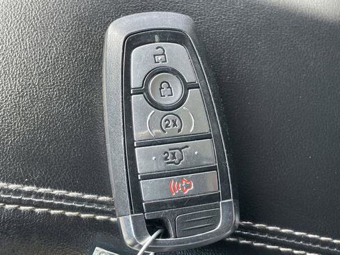 Used 2023 Ford Explorer XLT w/ Equipment Group 202A image 26