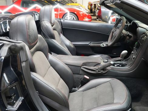 Used 2012 Chevrolet Corvette Grand Sport w/ 3LT Preferred Equipment Group RWD image 43