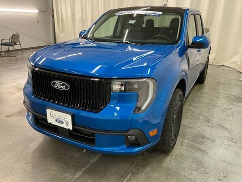 New 2026 Ford Maverick Lobo image 9