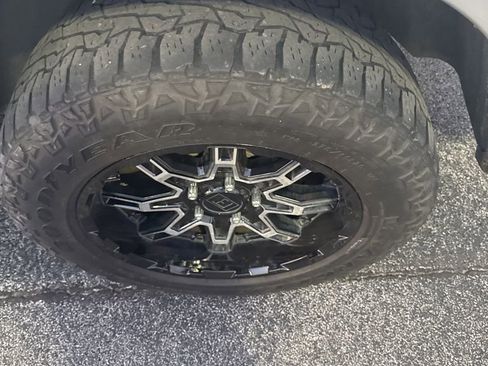 Used 2016 RAM 1500 Big Horn image 7