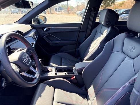 Used 2025 Audi Q3 2.0T Premium Plus w/ Premium Plus Package image 7