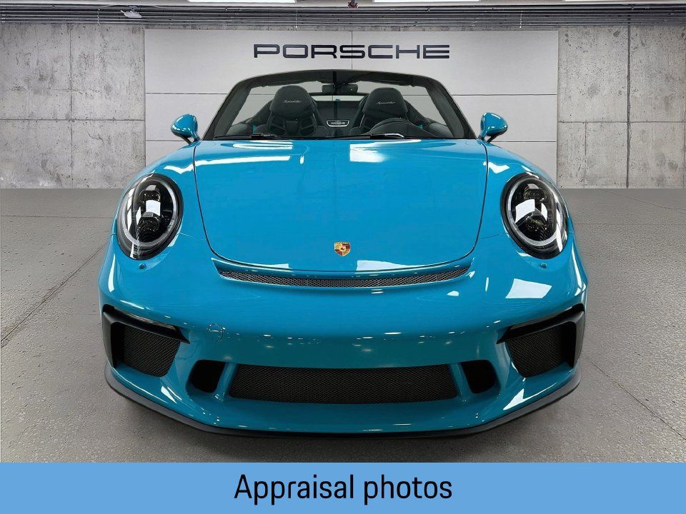 Certified 2019 Porsche 911 Speedster RWD image 6