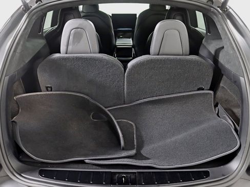 Used 2022 Tesla Model X Plaid image 40