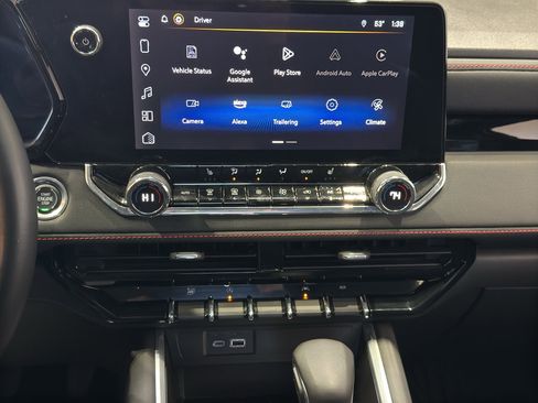 Used 2023 Chevrolet Colorado Z71 w/ Z71 Convenience Package 2 image 28