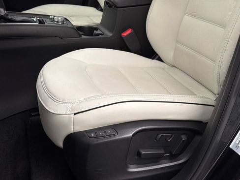 Certified 2025 MAZDA CX-5 AWD 2.5 S w/ Preferred Package image 16