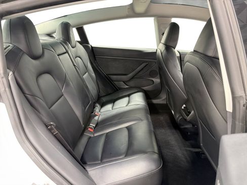 Certified 2023 Tesla Model 3 Standard Range RWD image 11
