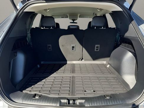 Used 2022 Ford Escape SEL image 9