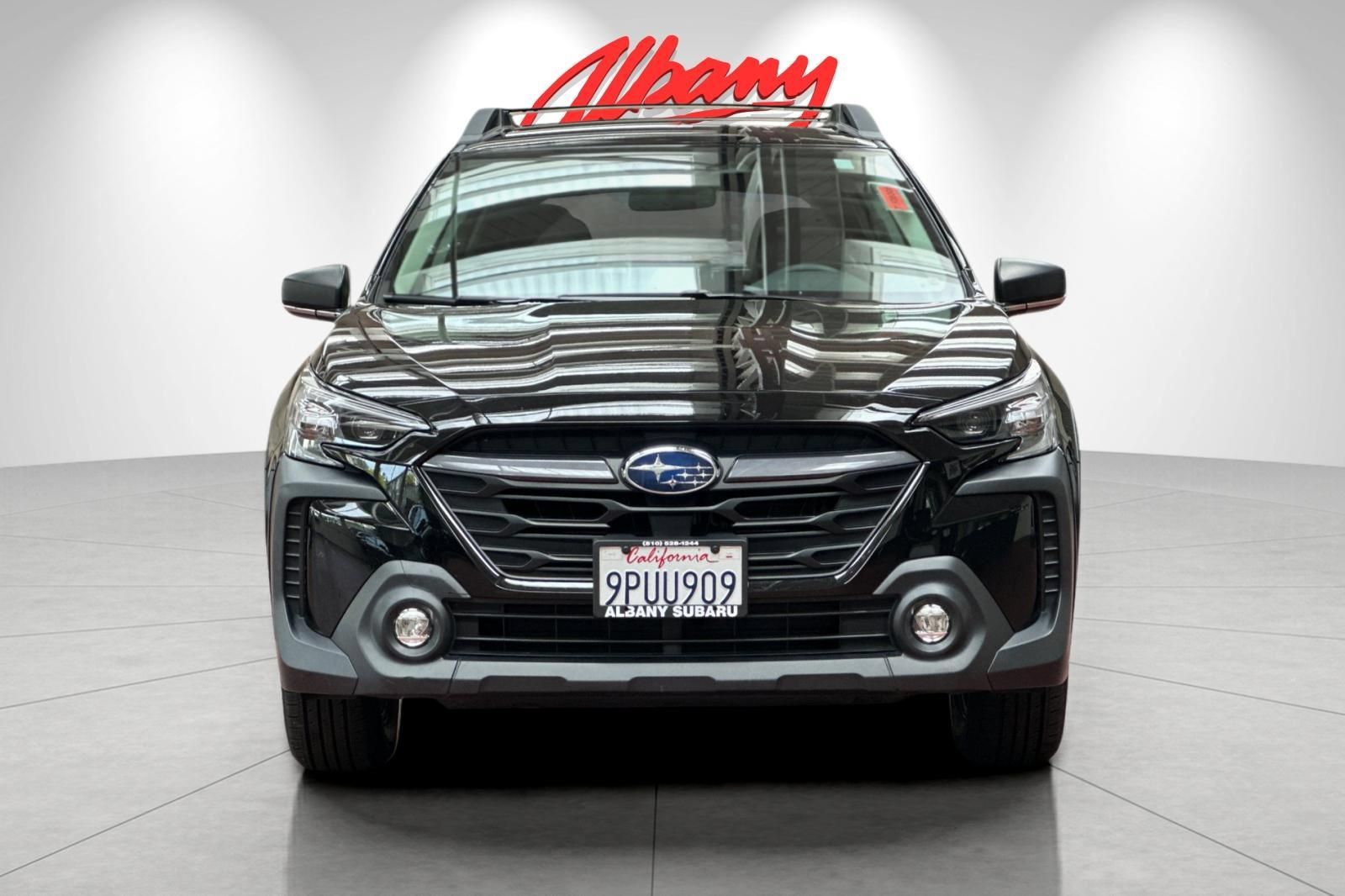 Used 2025 Subaru Outback AWD/4WD image 10