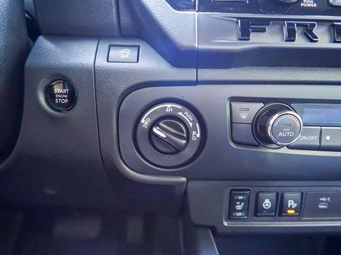 Used 2026 Nissan Frontier SV w/ All-Weather Content Package AWD/4WD image 24