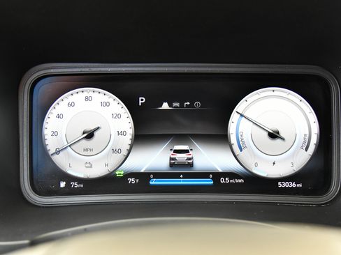Used 2023 Hyundai Kona SEL FWD image 31