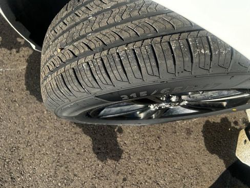 Used 2014 Ford Mustang Convertible image 4