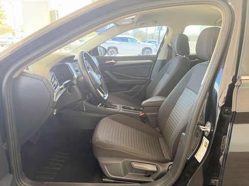 Certified 2024 Volkswagen Jetta S FWD image 11