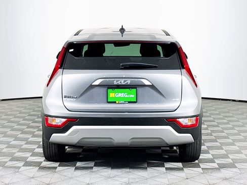 Used 2026 Kia Niro LX FWD image 7