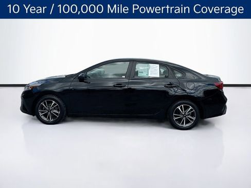 Certified 2023 Kia Forte LXS image 4