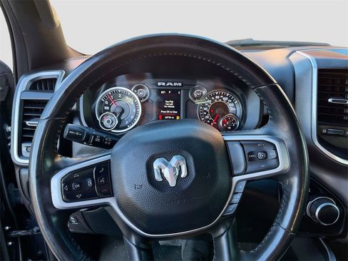 Used 2021 RAM 1500 Big Horn image 11
