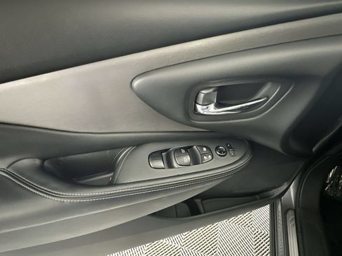 Certified 2023 Nissan Murano SV FWD image 13