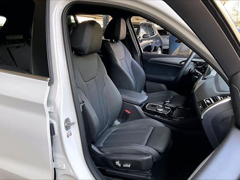 Used 2023 BMW X3 sDrive30i w/ Convenience Package w/ZPA image 8