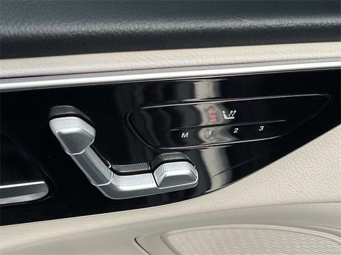 Used 2023 Mercedes-Benz C 300 4MATIC Sedan image 15