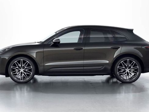 New 2026 Porsche Macan image 50