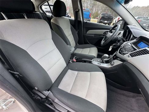 Used 2012 Chevrolet Cruze LS w/ Connectivity Package image 21