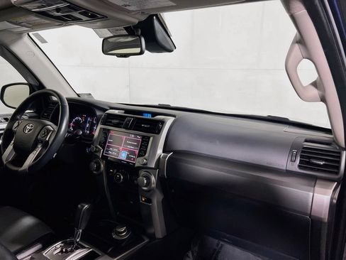 Certified 2024 Toyota 4Runner SR5 Premium w/ Moonroof Package AWD/4WD image 27