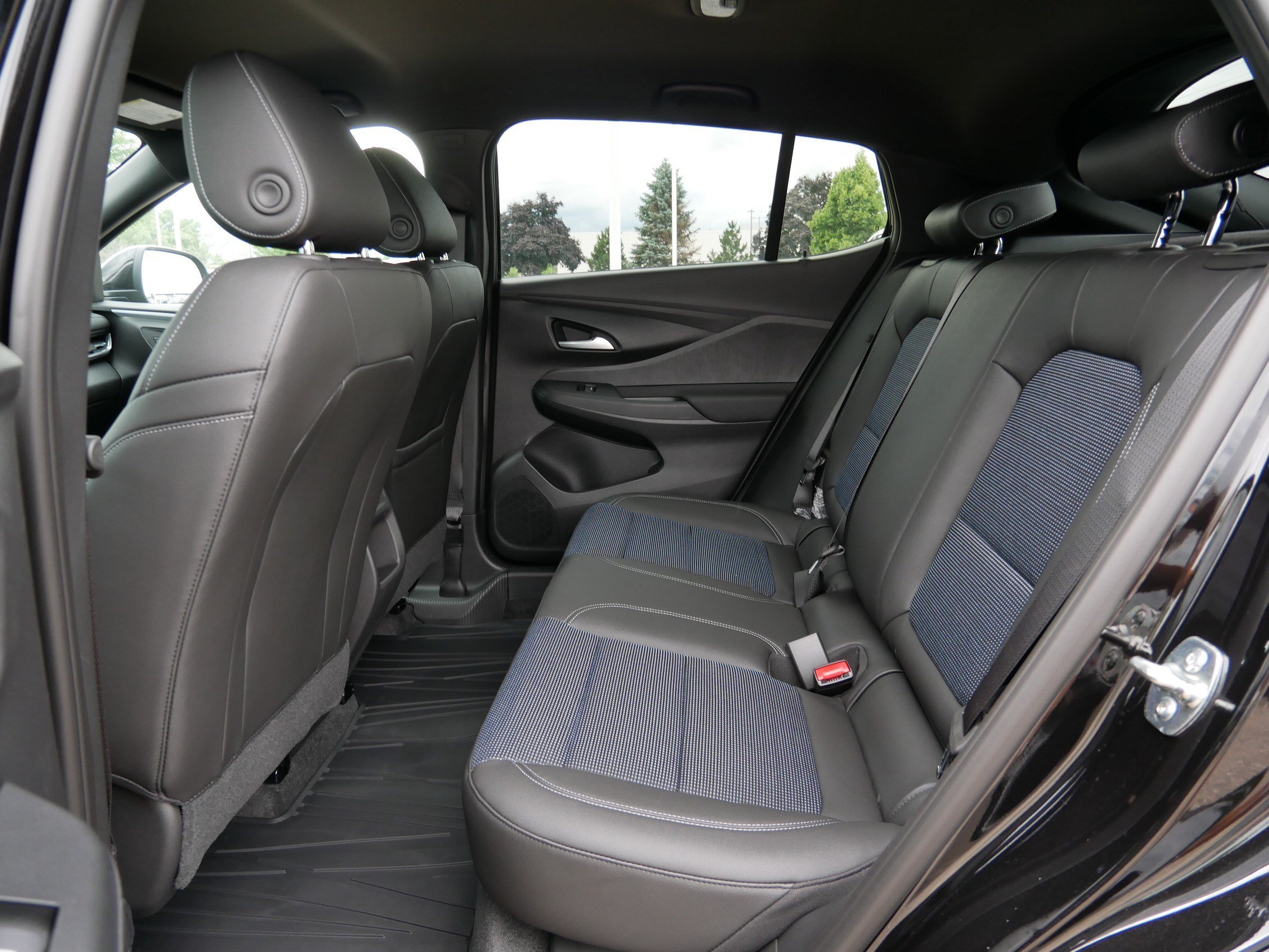 New 2026 Buick Envista Sport Touring w/ Convenience I Package FWD image 5