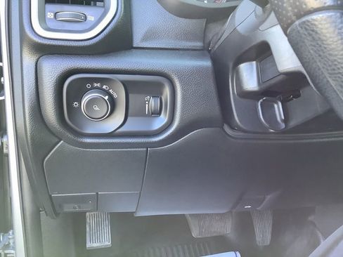 Used 2023 RAM 3500 Tradesman image 15