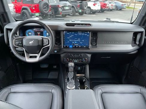 New 2025 Ford Bronco Big Bend w/ Black Diamond Package AWD/4WD image 7