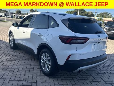 Used 2025 Ford Escape Active FWD image 11