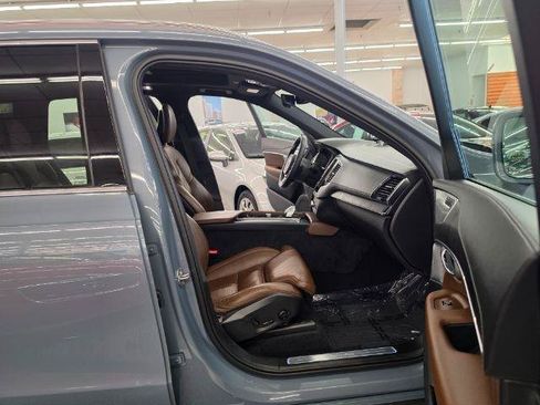 Used 2021 Volvo XC90 T8 Inscription Expression AWD/4WD image 34