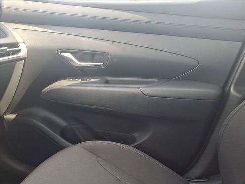 Used 2026 Hyundai Tucson SEL FWD image 26