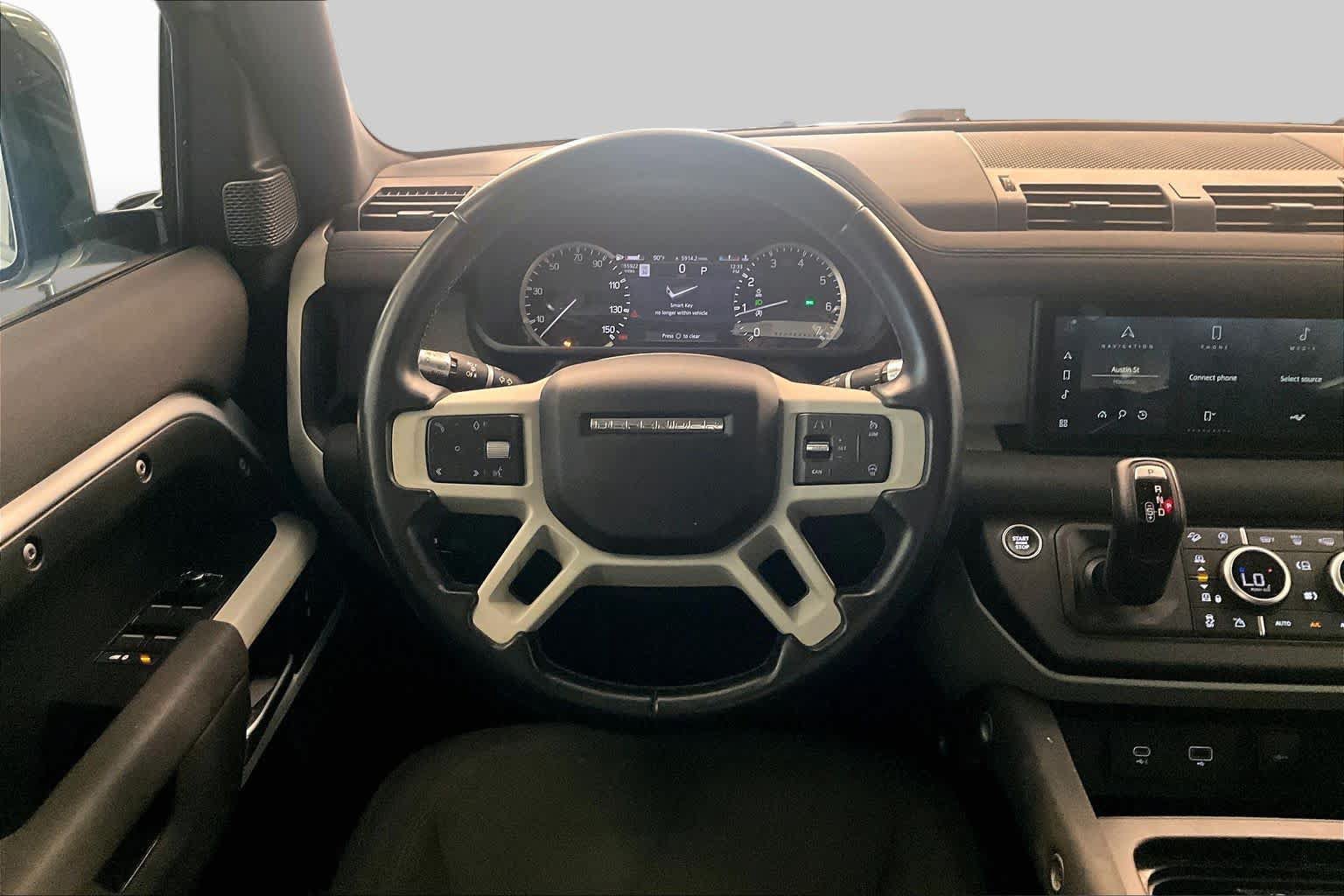 Used 2022 Land Rover Defender 110 AWD/4WD image 17