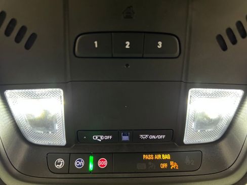 Used 2024 Cadillac XT4 Premium Luxury AWD/4WD image 59