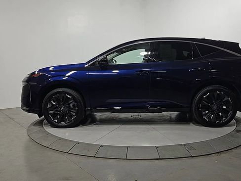 Certified 2025 Nissan Murano Platinum w/ Cargo Package image 2