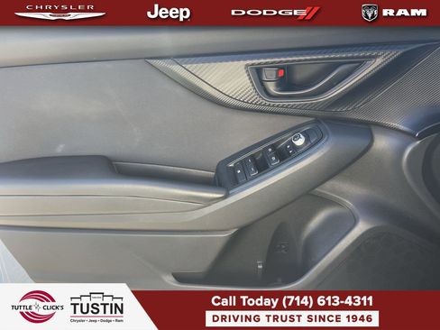 Used 2020 Subaru Crosstrek 2.0i Premium w/ Moonroof Package 1 AWD/4WD image 21