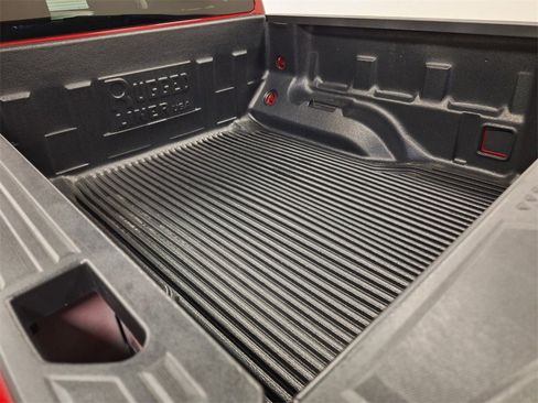 Used 2023 Chevrolet Colorado W/T image 24