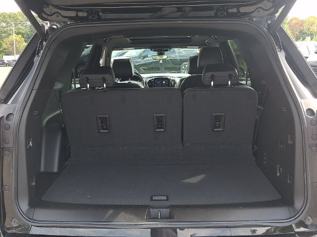 Used 2023 Chevrolet Traverse High Country w/ LPO, Floor Liner Package AWD/4WD image 32