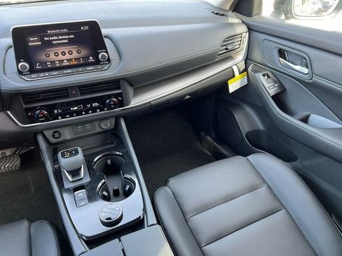 New 2026 Nissan Rogue SV image 31