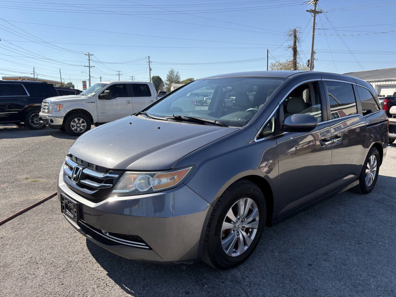 Used 2015 Honda Odyssey EX image 3
