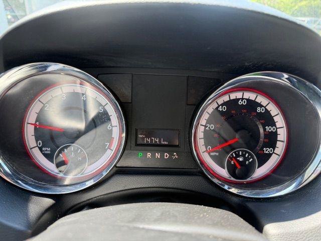 Used 2018 Dodge Grand Caravan SXT FWD image 17