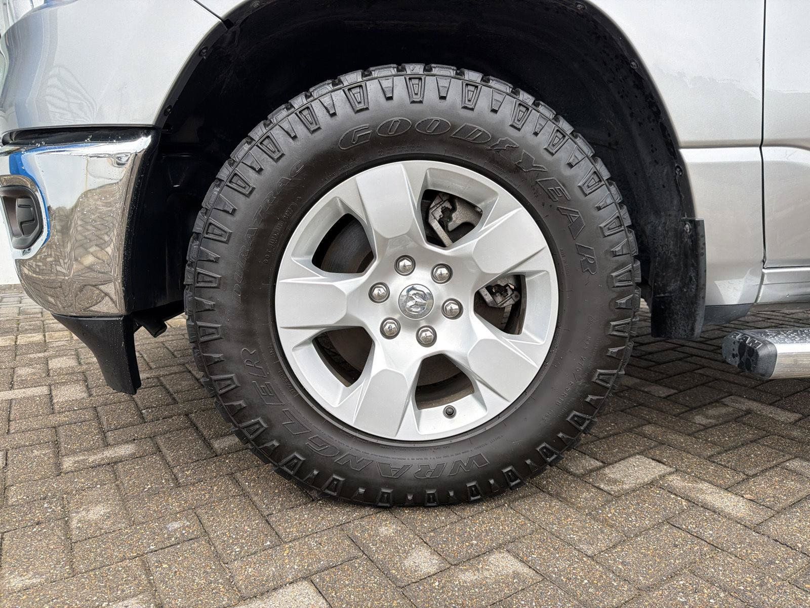 Used 2021 RAM 1500 Big Horn AWD/4WD image 10