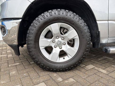 Used 2021 RAM 1500 Big Horn AWD/4WD image 10