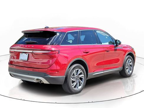 Certified 2023 Lincoln Corsair FWD image 3